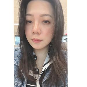 Meet your Posher, Eva